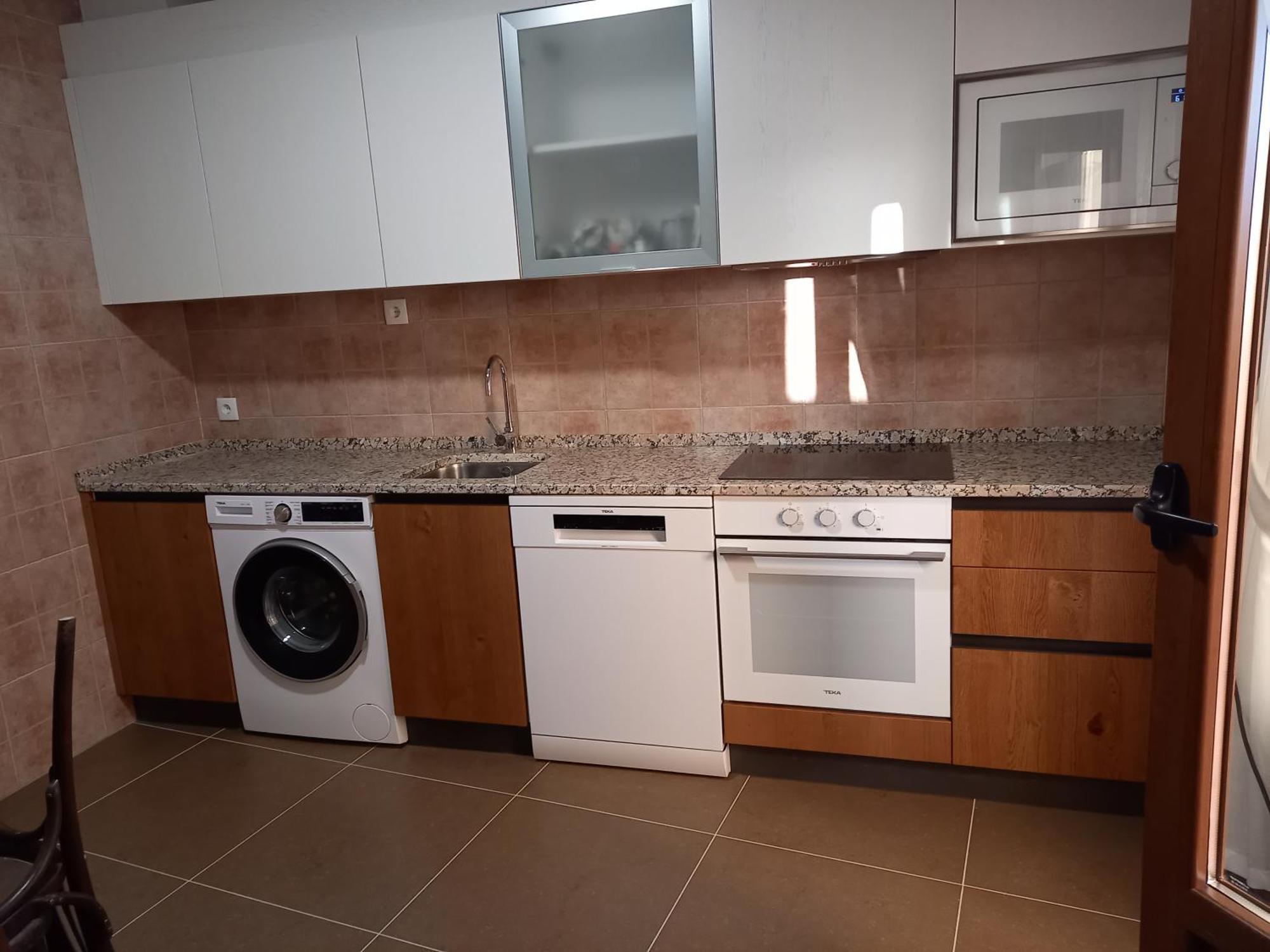 Apartamentos Turisticos Empecinado Roa Luaran gambar
