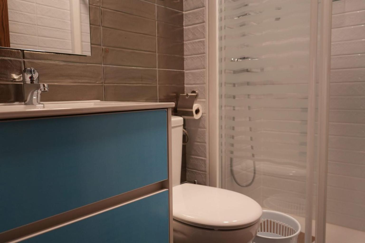 Apartamentos Turisticos Empecinado Roa Luaran gambar