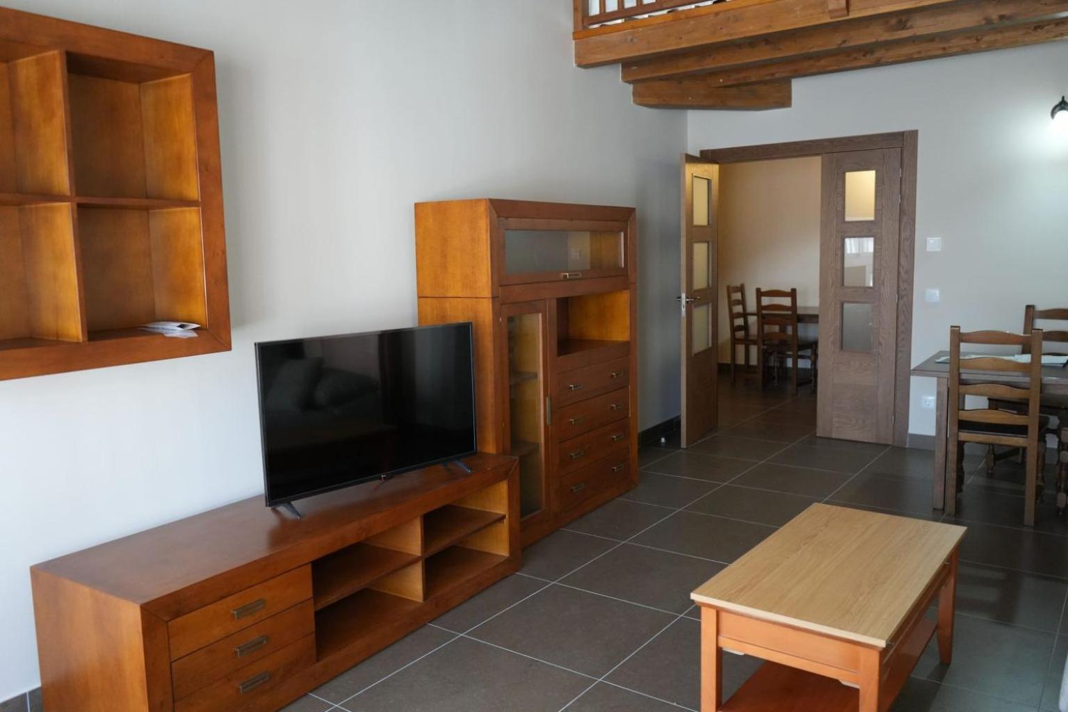 Apartamentos Turisticos Empecinado Roa Luaran gambar