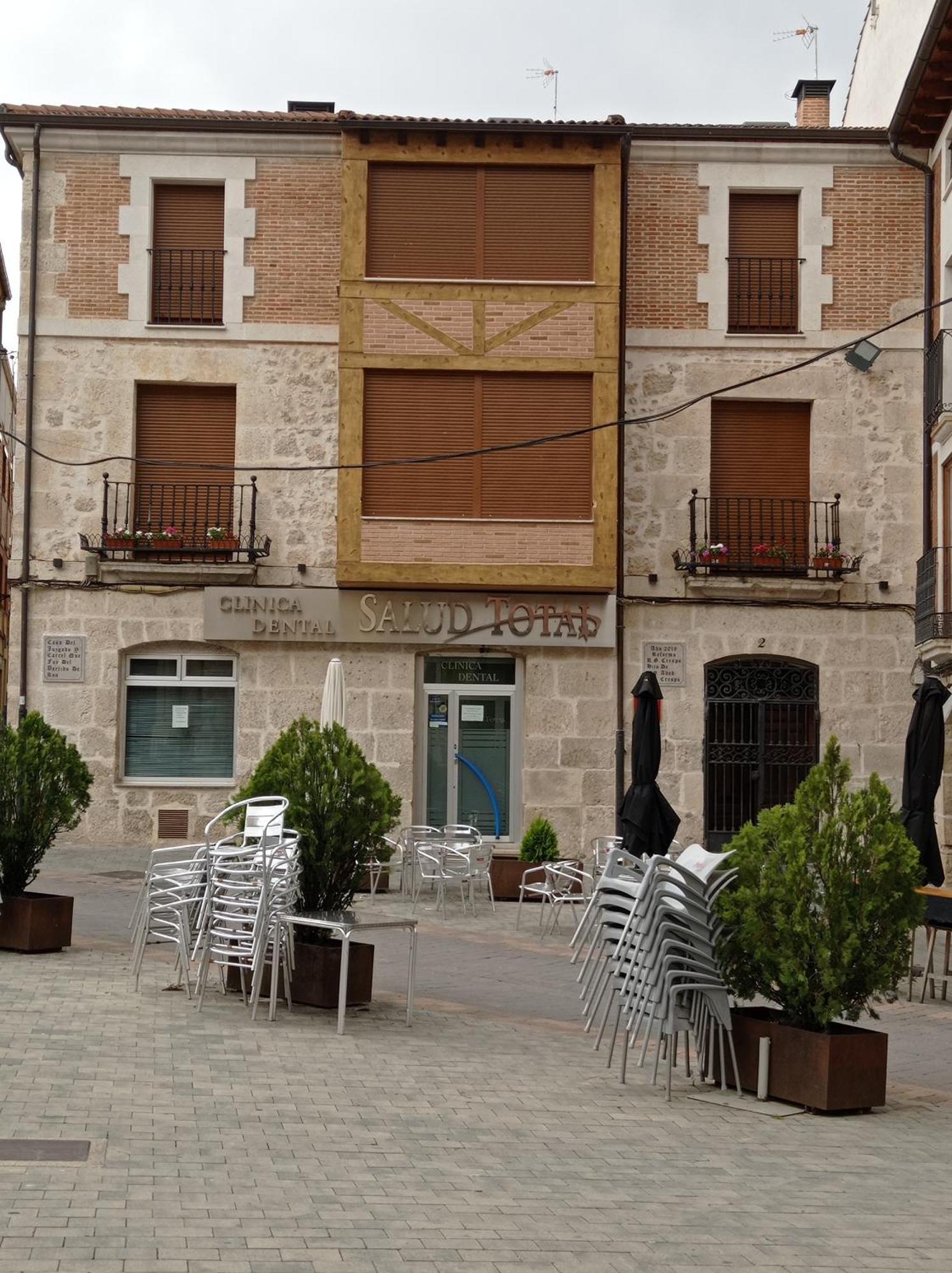 Apartamentos Turisticos Empecinado Roa Luaran gambar